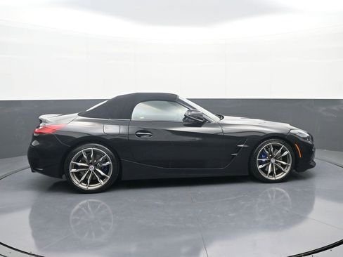 Used 2023 BMW Z4 M40i w/ Premium Package image 8