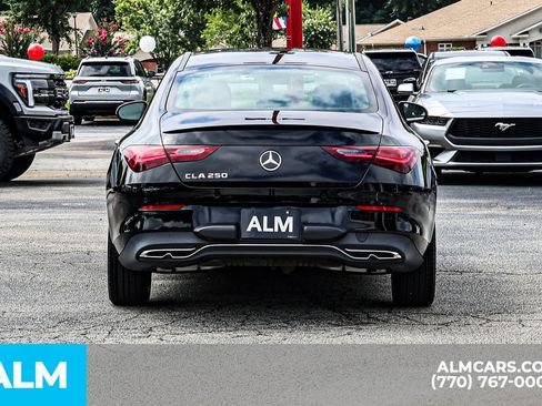 Used 2025 Mercedes-Benz CLA 250 image 12
