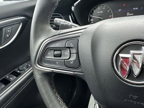 Used 2023 Buick Envision Preferred image 64