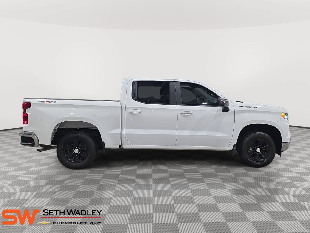Used 2026 Chevrolet Silverado 1500 LT AWD/4WD image 8