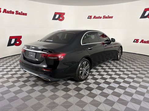 Used 2021 Mercedes-Benz E 350 4MATIC Sedan image 6