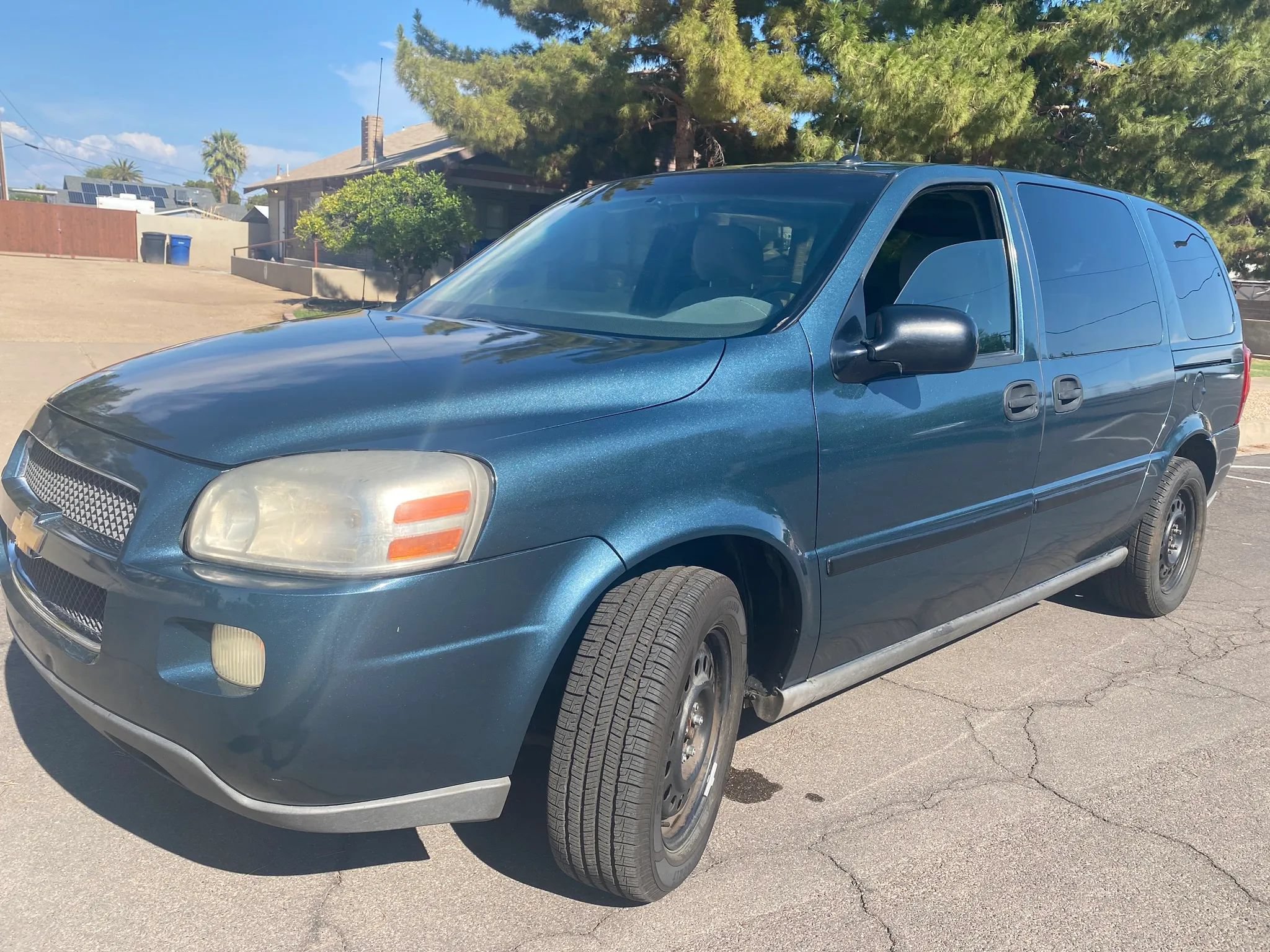 Used 2005 Chevrolet Uplander w/ Climate Package FWD image 18