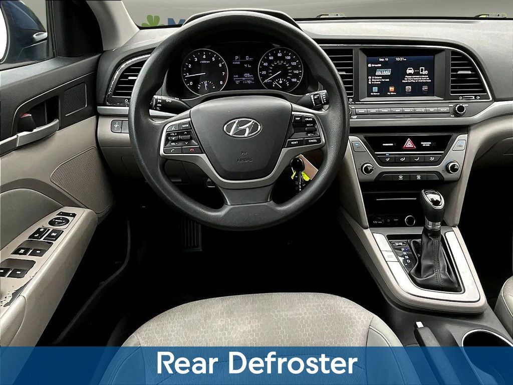 Used 2013 Hyundai Elantra Limited w/ Technology Pkg FWD image 11