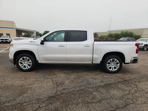 Used 2024 Chevrolet Silverado 1500 LTZ AWD/4WD image 4