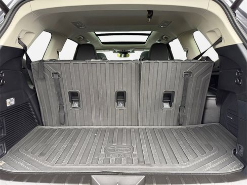 Used 2024 Subaru Ascent Onyx Edition Limited w/ Popular Package Onyx image 18