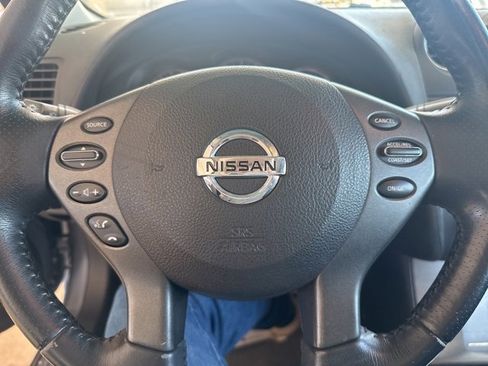 Used 2011 Nissan Altima 2.5 SL w/ 2.5SL Pkg image 18