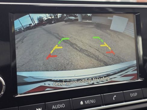 Used 2024 Nissan Altima 2.5 S image 21