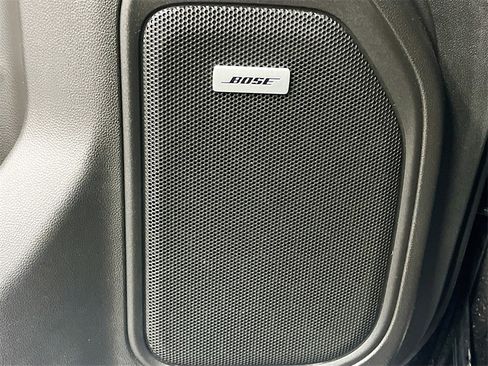 Used 2022 Chevrolet Silverado 1500 LT Trail Boss w/ Convenience Package II image 19