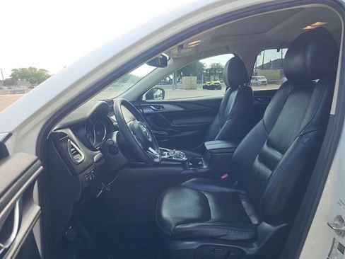 Used 2021 MAZDA CX-9 Touring w/ Touring Premium Package FWD image 10