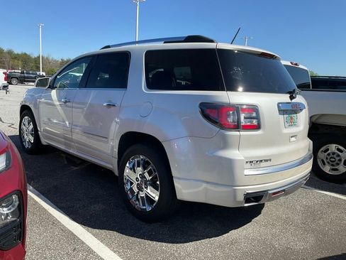 Used 2015 GMC Acadia Denali image 4
