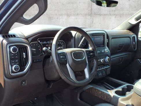 Used 2019 GMC Sierra 1500 Denali w/ Denali Ultimate Package AWD/4WD image 5