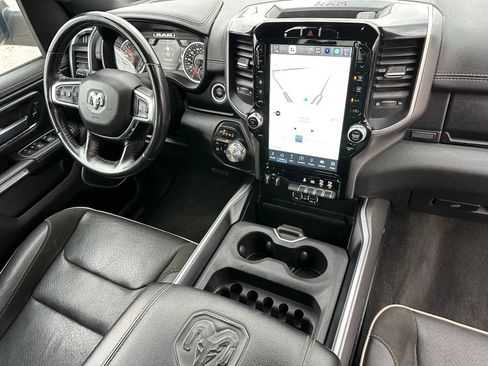 Used 2022 RAM 1500 Laramie w/ Sport Appearance Package image 11