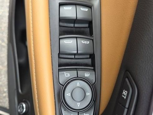 Used 2018 Buick Enclave Premium image 61