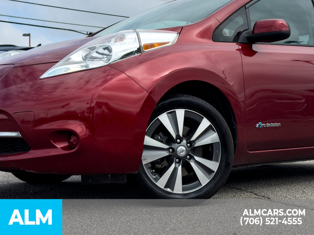 Used 2015 Nissan Leaf SV FWD image 6