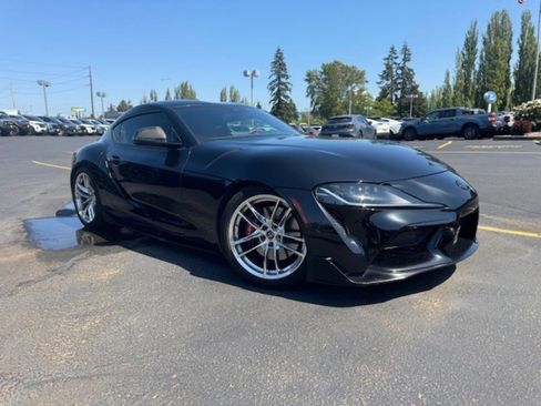 Used 2022 Toyota Supra Premium RWD image 1