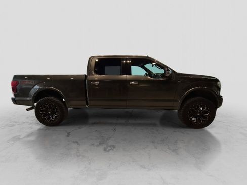 Certified 2018 Ford F150 Platinum w/ Technology Package image 9