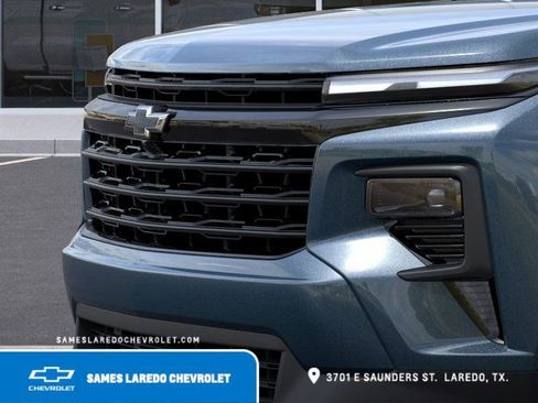 New 2026 Chevrolet Traverse LT w/ Midnight/Sport Edition FWD image 13
