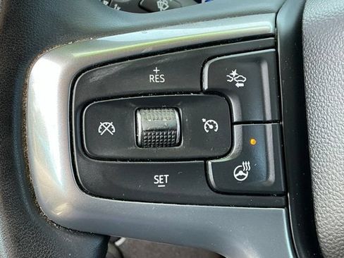 Used 2024 Chevrolet Silverado 2500 LT AWD/4WD image 13