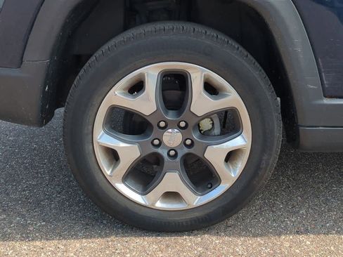 Used 2018 Jeep Compass Limited w/ Navigation Group image 13