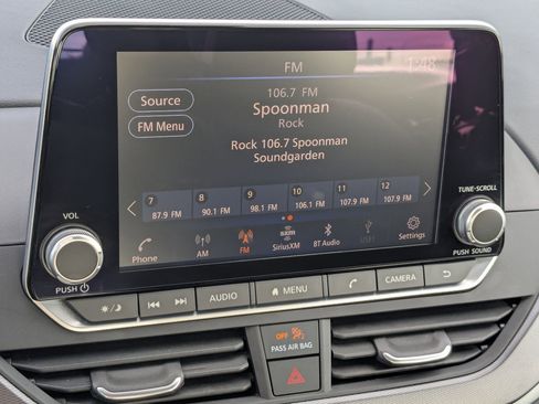 Used 2023 Nissan Altima 2.5 SR image 22