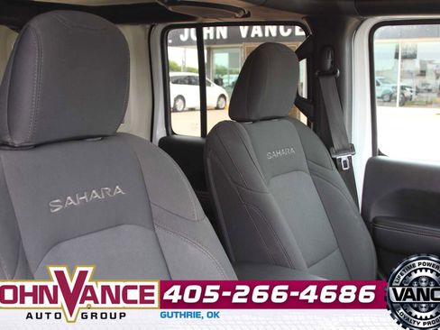 Used 2021 Jeep Wrangler Unlimited Sahara AWD/4WD image 18