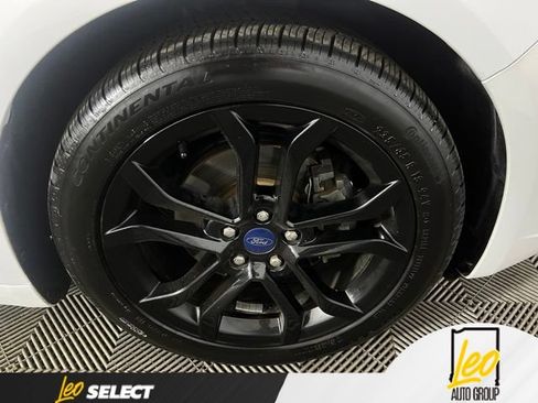 Used 2020 Ford Fusion SE w/ Equipment Group 151A FWD image 23