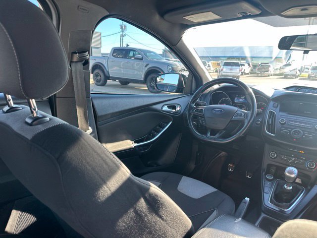 Used 2015 Ford Focus ST FWD image 15