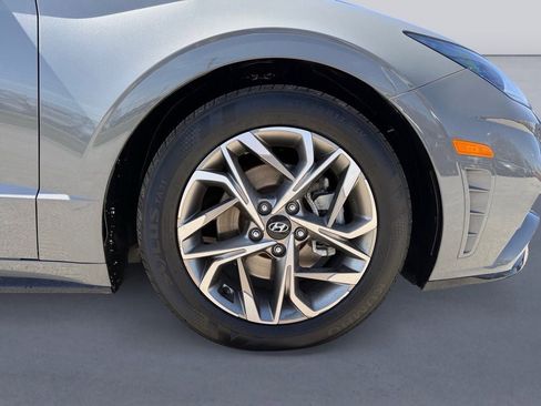 Used 2021 Hyundai Sonata SEL w/ Convenience Package image 9