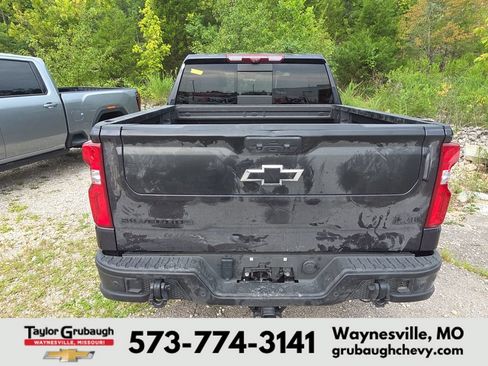 Used 2024 Chevrolet Silverado 1500 ZR2 w/ ZR2 Bison Edition AWD/4WD image 5