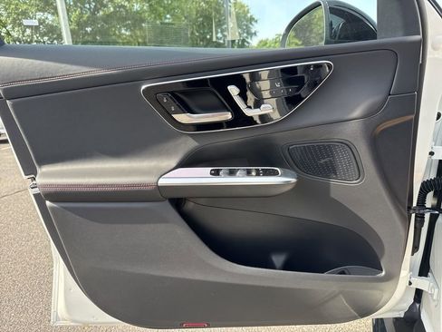 New 2026 Mercedes-Benz GLC 43 AMG 4MATIC image 17