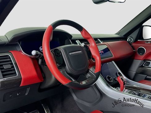 Used 2022 Land Rover Range Rover Sport SVR image 9