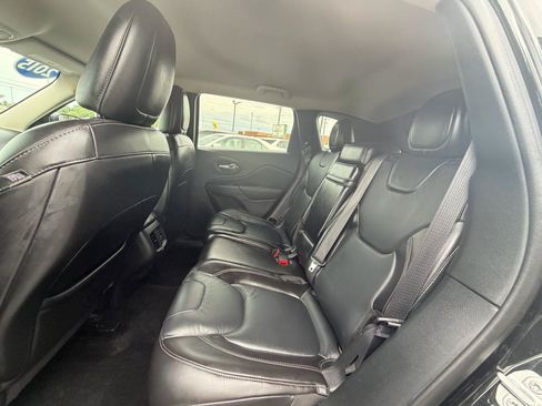 Used 2015 Jeep Cherokee Limited AWD/4WD image 14
