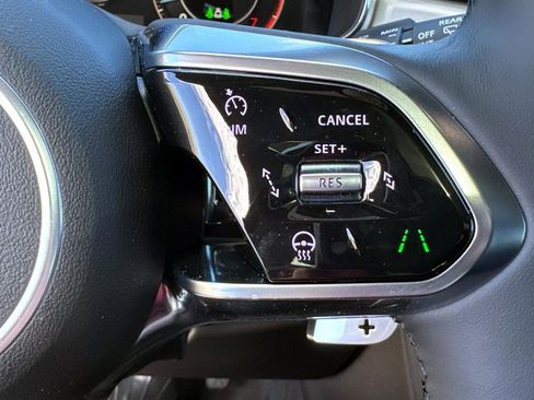 New 2025 Jaguar F-PACE R-Dynamic S image 24