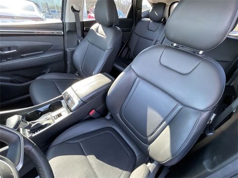 Used 2023 Hyundai Tucson SEL w/ Convenience Package image 16