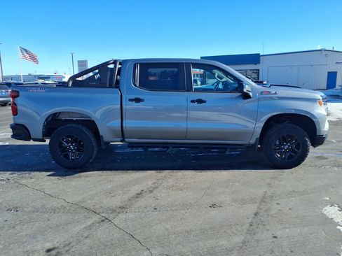 Certified 2024 Chevrolet Silverado 1500 LT Trail Boss w/ Convenience Package II image 7