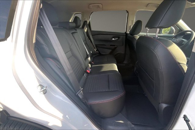 New 2026 Nissan Rogue SV w/ Rock Creek Premium Package AWD/4WD image 9