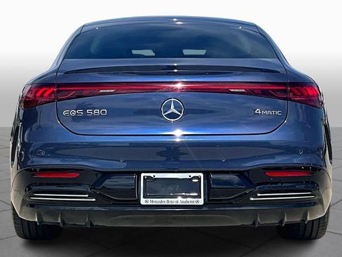 Used 2023 Mercedes-Benz EQS 580 4MATIC Sedan image 4