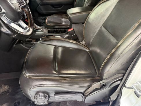 Used 2021 Jeep Gladiator Mojave image 23