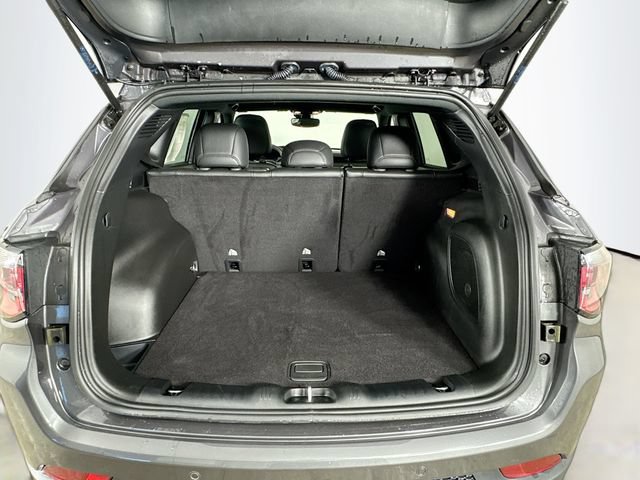 Used 2024 Jeep Compass Trailhawk w/ Sun and Sound Group AWD/4WD image 25