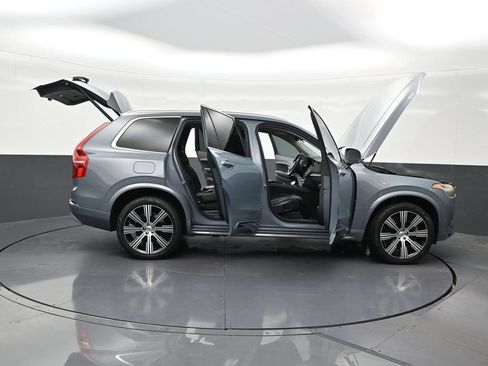 Used 2022 Volvo XC90 T8 Inscription w/ Advanced Package AWD/4WD image 34