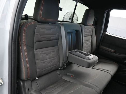 Used 2022 Nissan Frontier Pro-X image 41