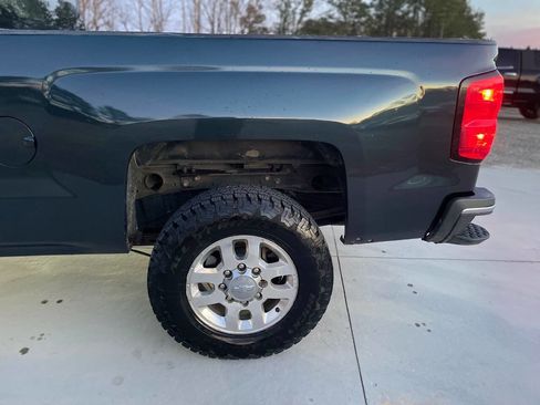 Used 2018 Chevrolet Silverado 2500 W/T w/ WT Convenience Package image 13