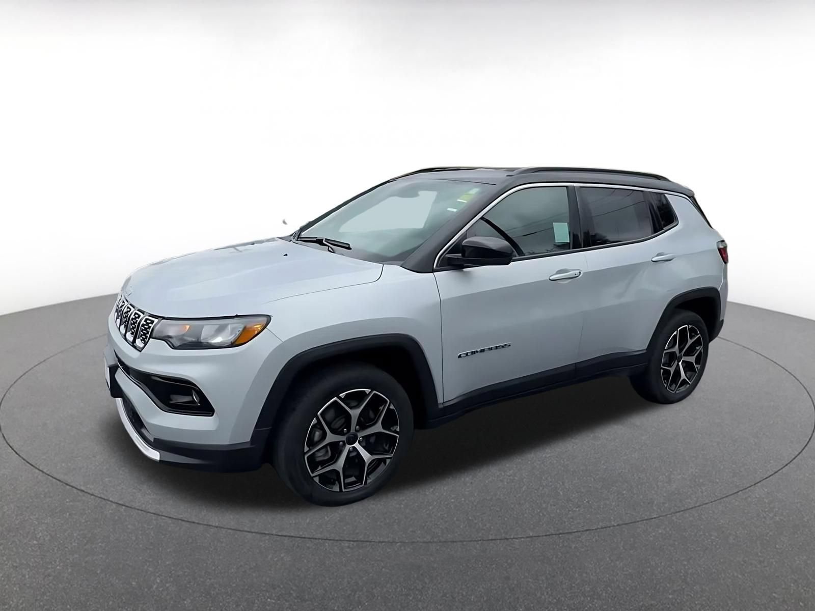Used 2025 Jeep Compass Limited AWD/4WD image 7