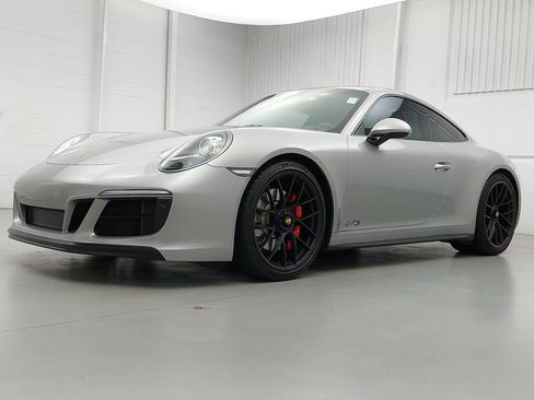 Certified 2019 Porsche 911 GT3 RS image 1