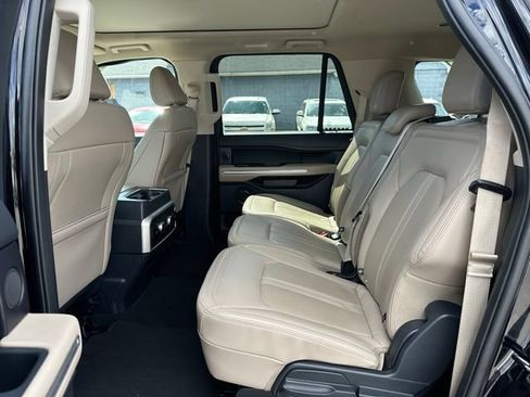 Used 2024 Ford Expedition Max Limited AWD/4WD image 23
