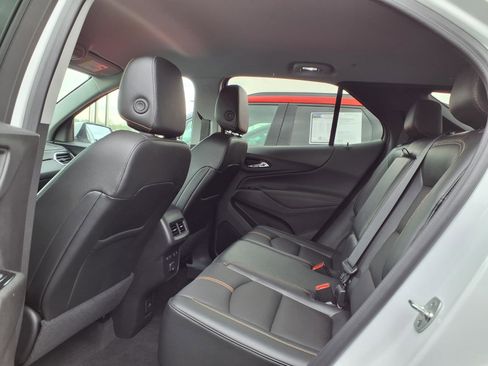Used 2024 Chevrolet Equinox Premier image 25