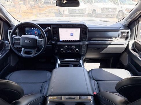 Used 2024 Ford F250 Lariat w/ Lariat Ultimate Package image 18