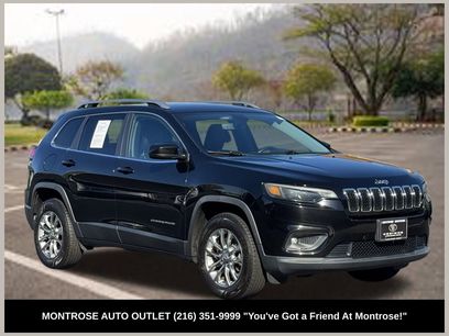 Used 2019 Jeep Cherokee Latitude Plus w/ Comfort/Convenience Group