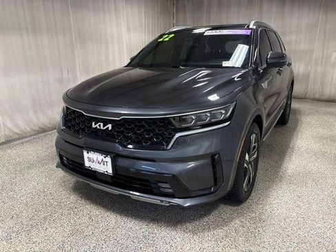 Used 2022 Kia Sorento SX Prestige w/ Panoramic Sunroof Package AWD/4WD image 7