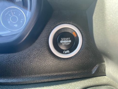 Used 2022 RAM 1500 Big Horn image 16